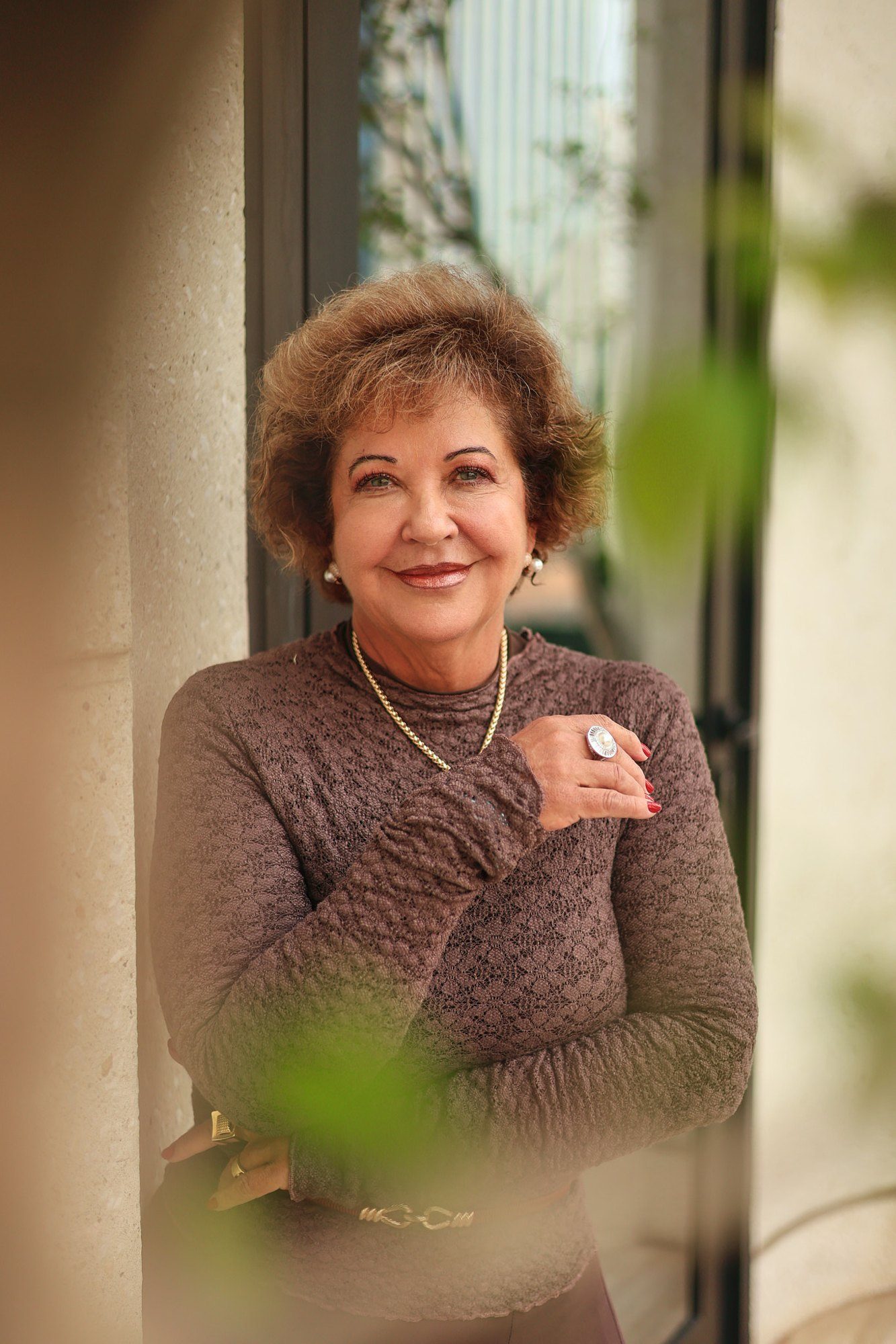 Dra. Miriam Mantovani em retrato ao ar livre